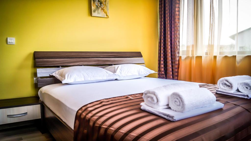 Guest House Meridi Priseltsi エクステリア 写真